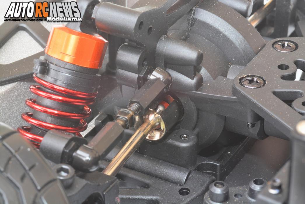 HPI Nitro RS4 3 Drift Dai Yoshihara Nissan S13 #112587 Voiture radiocommandée hpi thermique 1/10ème équipéed'un moteur thermique de 3cm3 pour faire du drift.