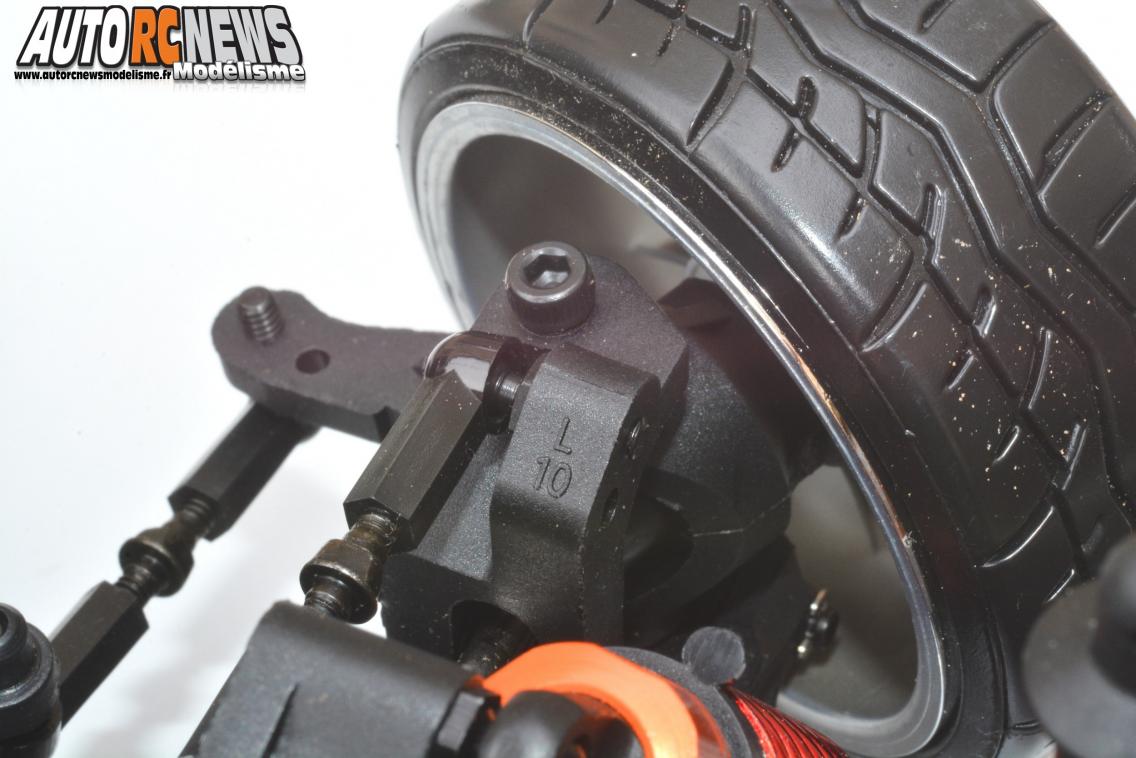 HPI Nitro RS4 3 Drift Dai Yoshihara Nissan S13 #112587 Voiture radiocommandée hpi thermique 1/10ème équipéed'un moteur thermique de 3cm3 pour faire du drift.