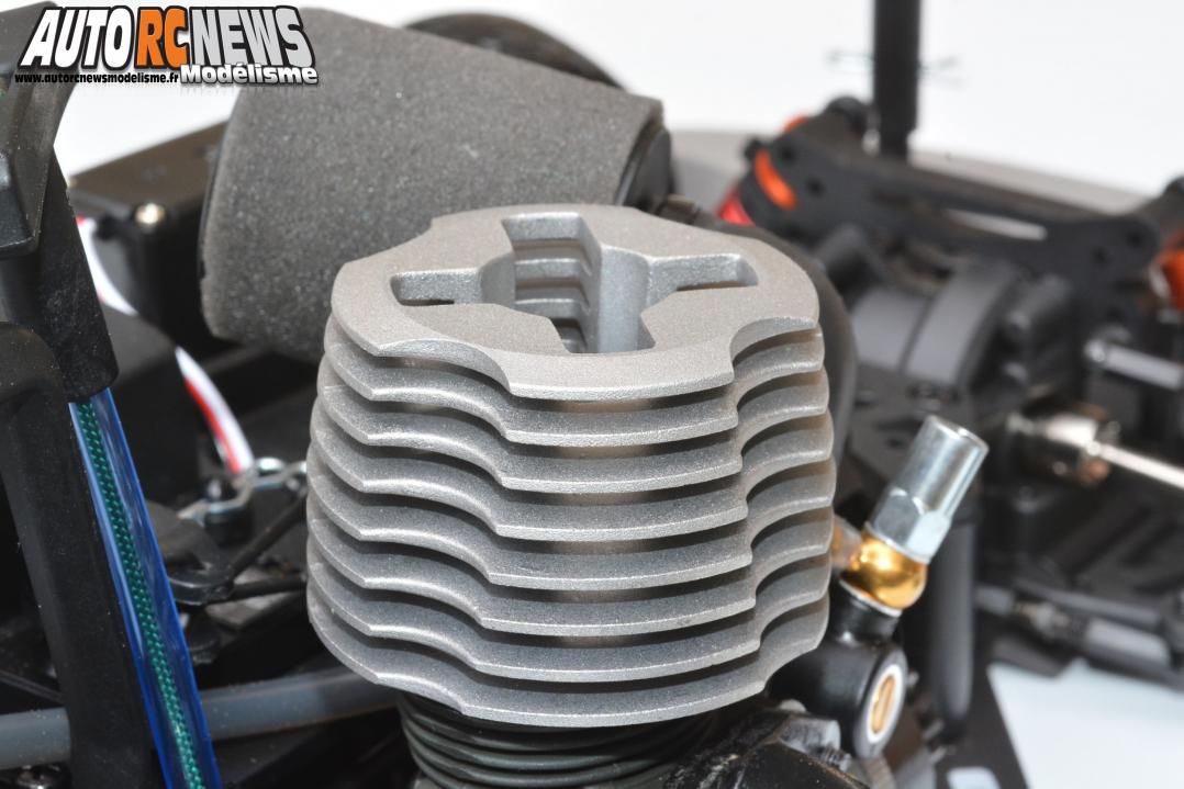 HPI Nitro RS4 3 Drift Dai Yoshihara Nissan S13 #112587 Voiture radiocommandée hpi thermique 1/10ème équipéed'un moteur thermique de 3cm3 pour faire du drift.