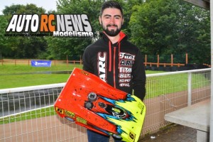 . CF Piste 1/8 Elite Macon ARC R8.0 Nicolas Miramont