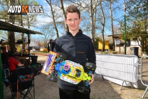 . 1ere CF National TT 1/8 Pertuis Kyosho MP9 Tki3 Adrien Brens