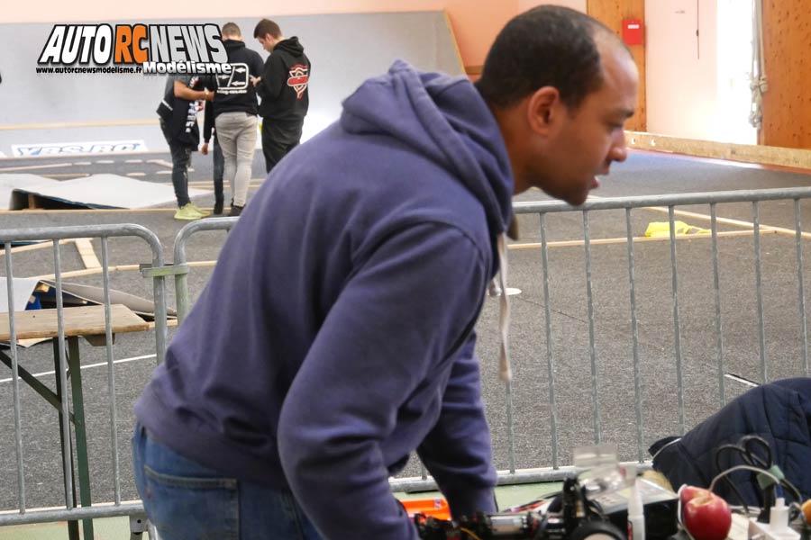 1ère cf piste 1/5 élite, ff, f1, mini cooper châteaubourg club cpb racing 35 les 23 et 24 mars 2019.