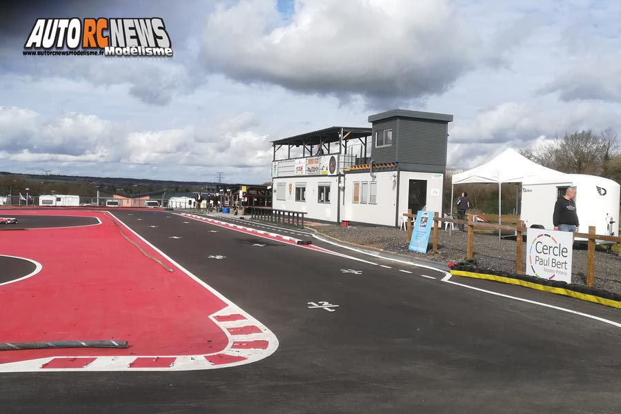 1ère cf piste 1/10 thermique thermique et gt8 à angoulême club arca16 les 23 et 24 mars 2019.