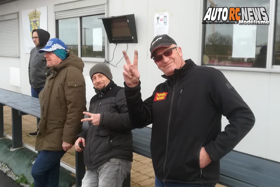 1ère cf piste 1/10 thermique thermique et gt8 à angoulême club arca16 les 23 et 24 mars 2019.