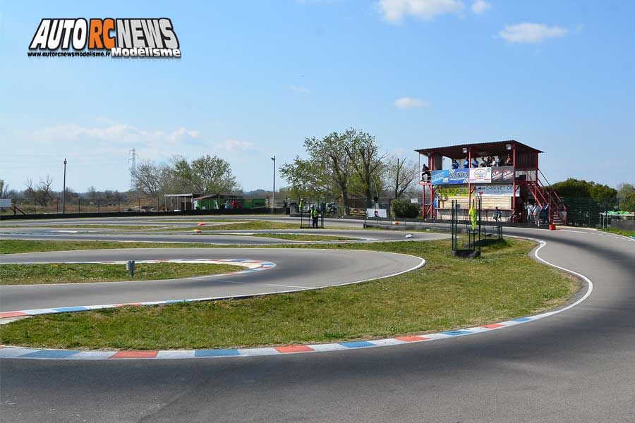 1ère cf piste 1/10 thermique thermique et gt8 à angoulême club arca16 les 23 et 24 mars 2019.