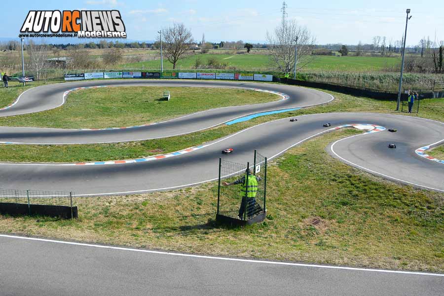 1ère cf piste 1/10 thermique thermique et gt8 à angoulême club arca16 les 23 et 24 mars 2019.