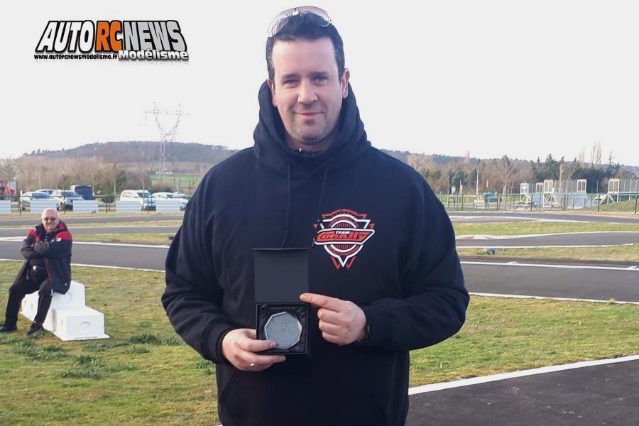 1ère cf piste 1/8 thermique 4 x 4 et brushless à ingrandes club maci les 9 et 10 mars 2019.