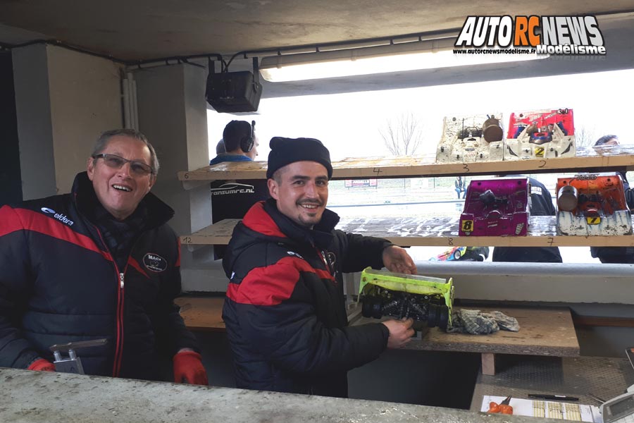 1ère cf piste 1/8 thermique 4 x 4 et brushless à ingrandes club maci les 9 et 10 mars 2019.