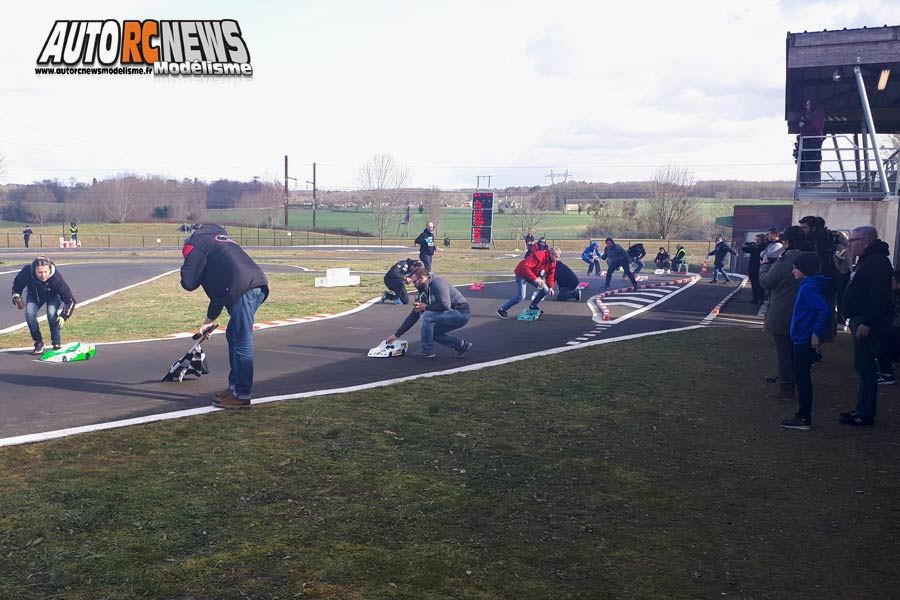 1ère cf piste 1/8 thermique 4 x 4 et brushless à ingrandes club maci les 9 et 10 mars 2019.