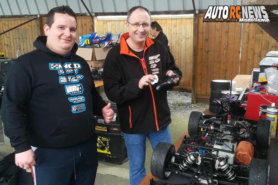challenge piste 1/5 mcd xr5 et mini cooper t2m/fg à neuville de poitou au club modelespace les 2 et 3 mars 2019.