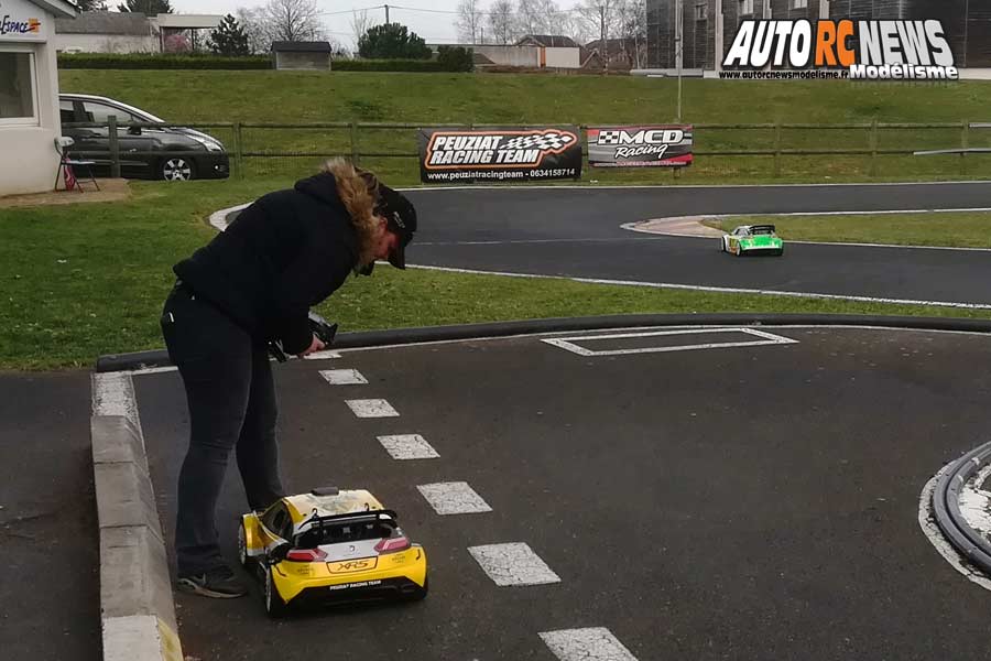 challenge piste 1/5 mcd xr5 et mini cooper t2m/fg à neuville de poitou au club modelespace les 2 et 3 mars 2019.
