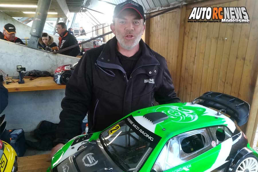 challenge piste 1/5 mcd xr5 et mini cooper t2m/fg à neuville de poitou au club modelespace les 2 et 3 mars 2019.