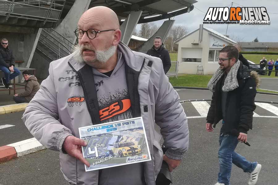 challenge piste 1/5 mcd xr5 et mini cooper t2m/fg à neuville de poitou au club modelespace les 2 et 3 mars 2019.