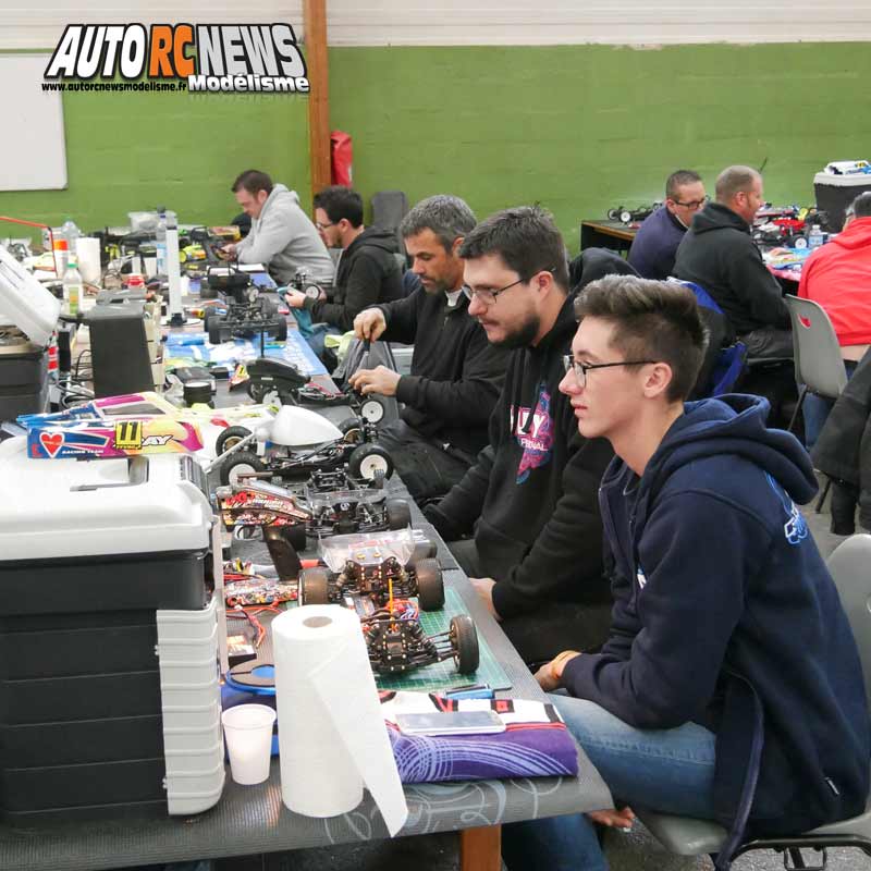 coupe des champions tt 1/10 électrique brushless à louvres au club bcl les 17 et 18 novembre 2018.