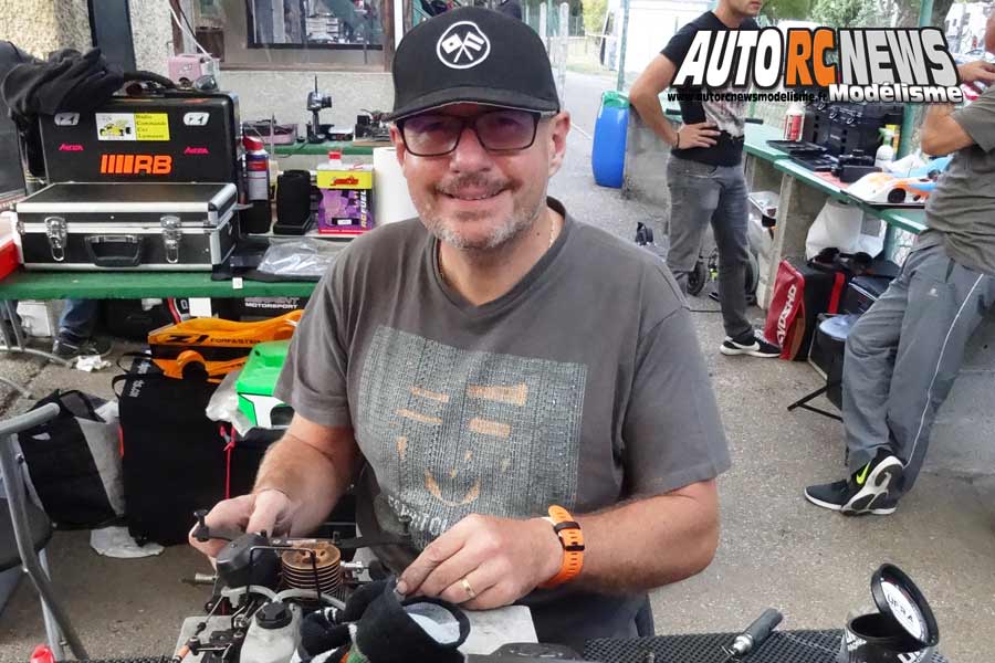 coupe de france piste 1/8 classique et brushless à lentilly club rccl les 13 et 14 octobre 2018.