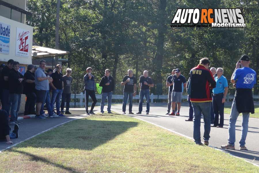 coupe de france piste 1/8 classique et brushless à lentilly club rccl les 13 et 14 octobre 2018.