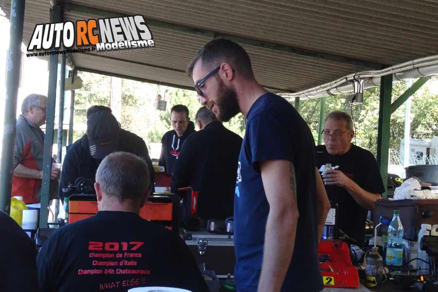 coupe de france piste 1/8 classique et brushless à lentilly club rccl les 13 et 14 octobre 2018.