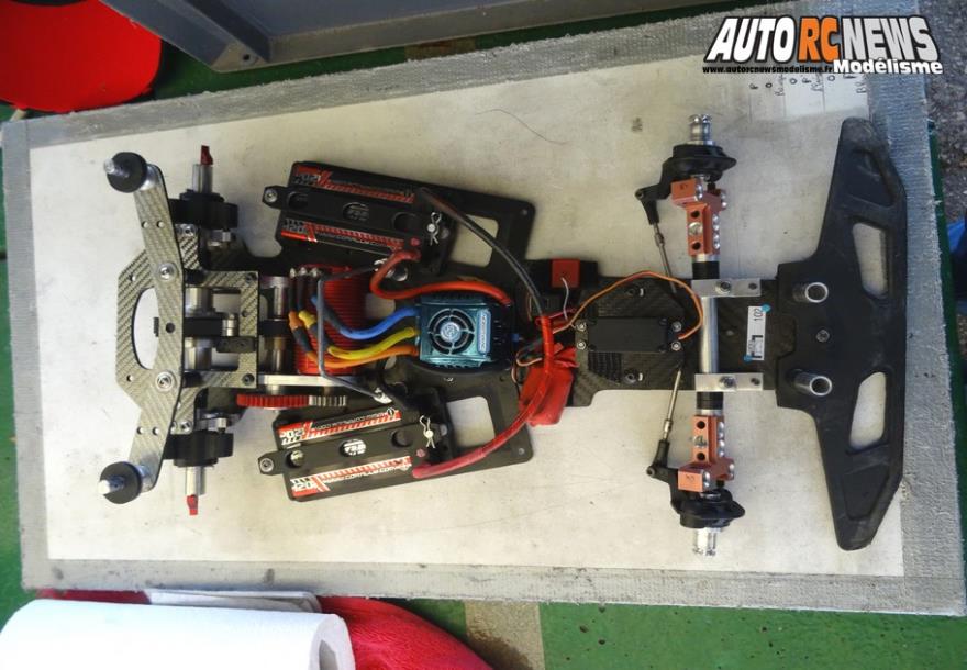 coupe de france piste 1/8 classique et brushless à lentilly club rccl les 13 et 14 octobre 2018.