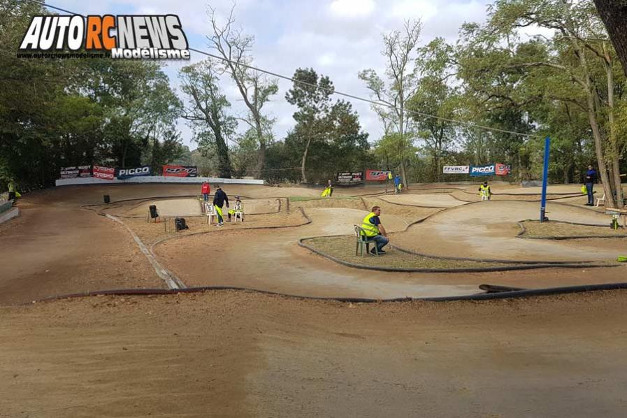 big race tt 1/8 élite à castres au club tsar les 13 et 14 octobre 2018.