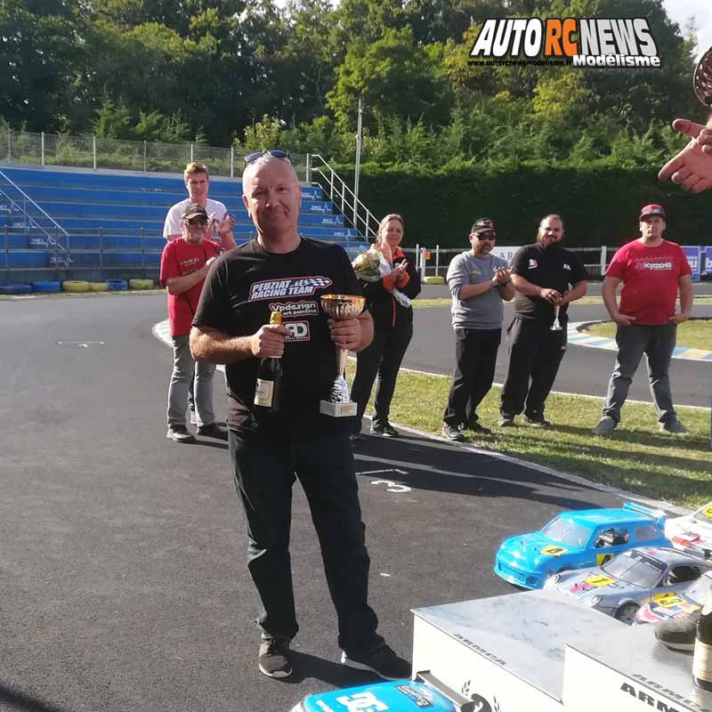 super finale du challenge piste 1/5 mcd xr5 et mini cooper t2m/fg à gergovie club armca.