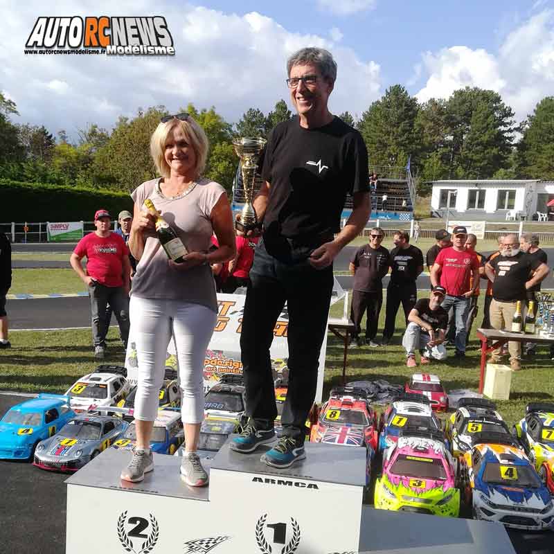 super finale du challenge piste 1/5 mcd xr5 et mini cooper t2m/fg à gergovie club armca.