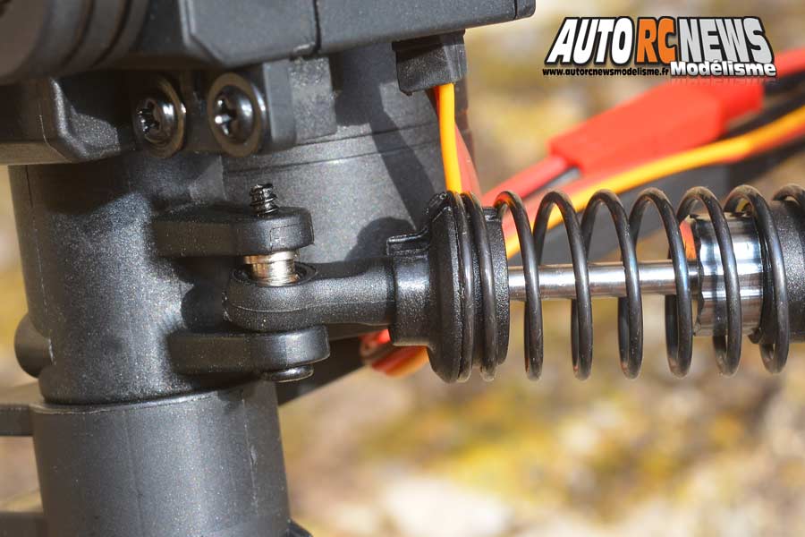 essai du t2m pirate swinger crawler 1/10 rc 4wd rtr électrique réf : t4942.