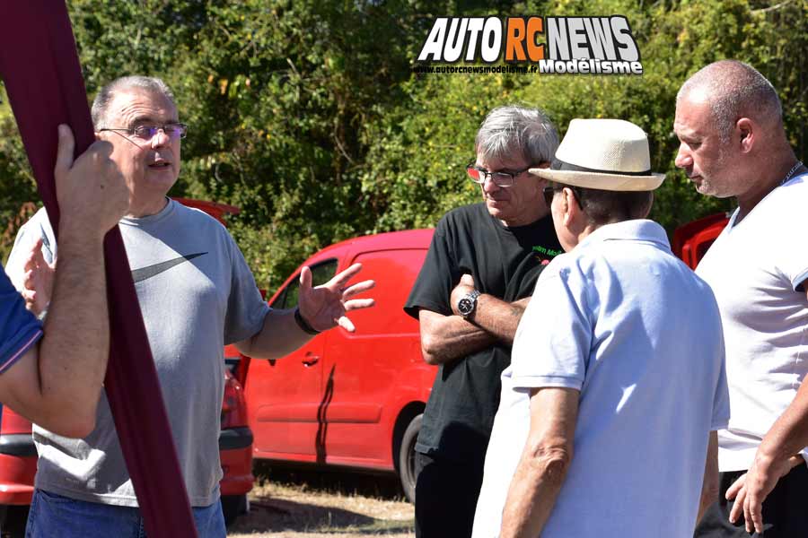 journée traxxas mrc organisée par team model provins, magasin de modélisme.