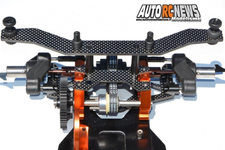spm évolution 2S, nouvelle piste 1/8 brushless distribuée par sud passion modélisme à nice.