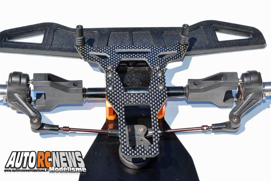 spm évolution 2S, nouvelle piste 1/8 brushless distribuée par sud passion modélisme à nice.