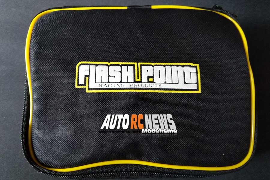 moteur thermique flash point fp01 de 3.5 cm3 distribué par gvp racing.