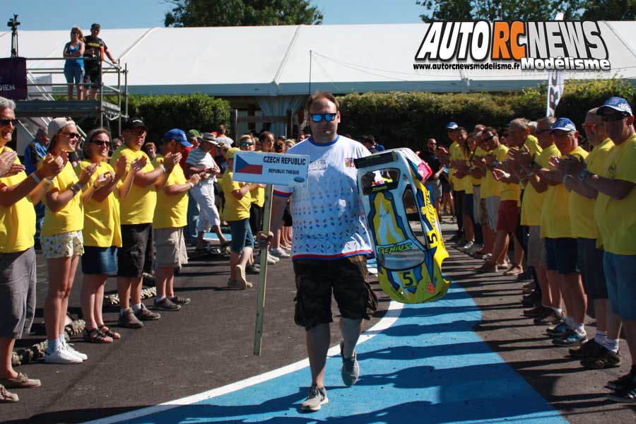 championnat d'europe piste 1/5ème thermique tc et f1 à tourlaville club tmb du 9 au 14 juillet 2018.