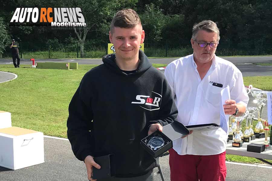 4ème cf piste 1/5 élite, f1, national et ff à blagnac club tvrc les 16 et 17 juin 2018.