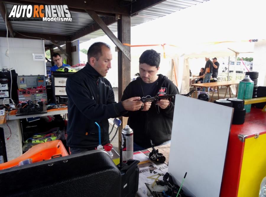 4ème cf piste 1/8 classique et brushless à marmagne club carcb les 09 et 10 juin 2018.