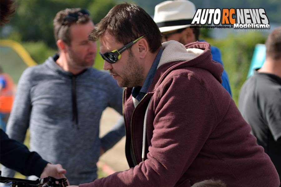 3ème cf tt 1/10 électrique à bonneville team maximome les 19 et 20 mai 2018.