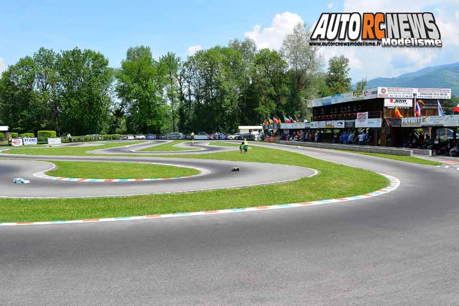 grand prix efra piste 1/8 4 x 4 et piste 1/10 thermique à grenoble club racg du 17 au 20 mai 2018.