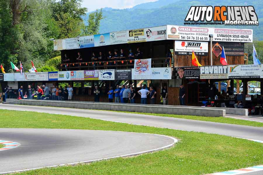 grand prix efra piste 1/8 4 x 4 et piste 1/10 thermique à grenoble club racg du 17 au 20 mai 2018.