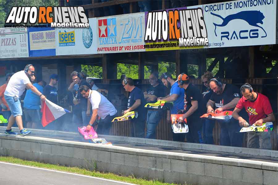 grand prix efra piste 1/8 4 x 4 et piste 1/10 thermique à grenoble club racg du 17 au 20 mai 2018.