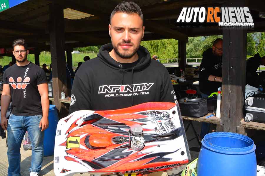 grand prix efra piste 1/8 4 x 4 et piste 1/10 thermique à grenoble club racg du 17 au 20 mai 2018.