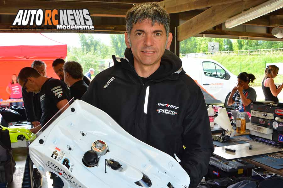 grand prix efra piste 1/8 4 x 4 et piste 1/10 thermique à grenoble club racg du 17 au 20 mai 2018.