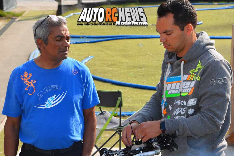 grand prix efra piste 1/8 4 x 4 et piste 1/10 thermique à grenoble club racg du 17 au 20 mai 2018.