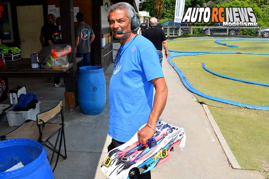 grand prix efra piste 1/8 4 x 4 et piste 1/10 thermique à grenoble club racg du 17 au 20 mai 2018.