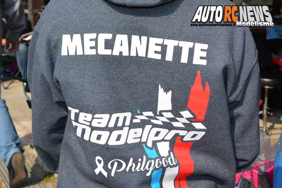 grand prix efra piste 1/8 4 x 4 et piste 1/10 thermique à grenoble club racg du 17 au 20 mai 2018.
