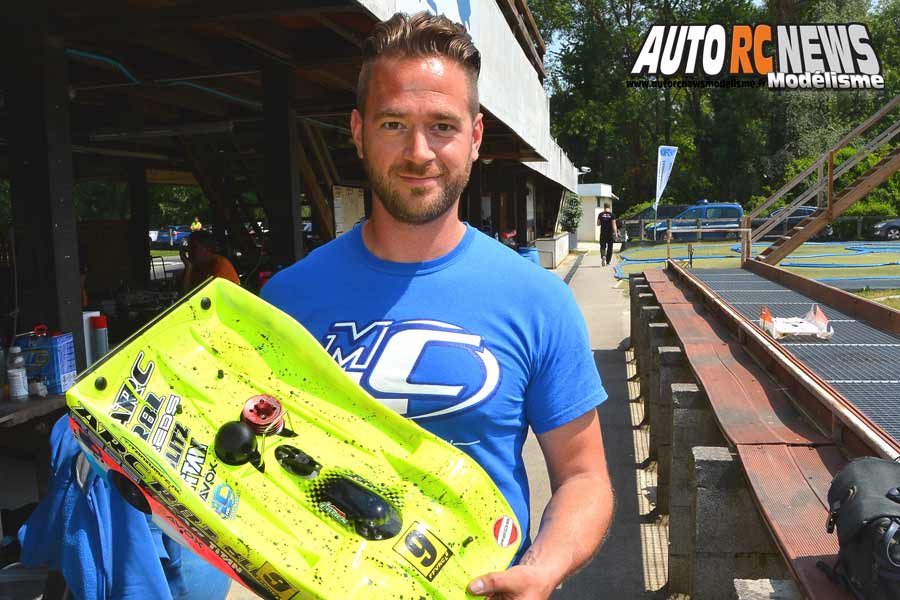 grand prix efra piste 1/8 4 x 4 et piste 1/10 thermique à grenoble club racg du 17 au 20 mai 2018.
