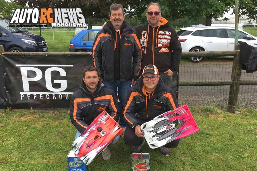 2ème cf piste 1/8ème 4 x 4 et national neuville de poitou club modelespace les 12 et 13 mai 2018.