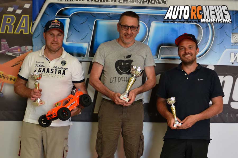 challenge mini racing tour de provence à orange au club mct le 22 avril 2018.