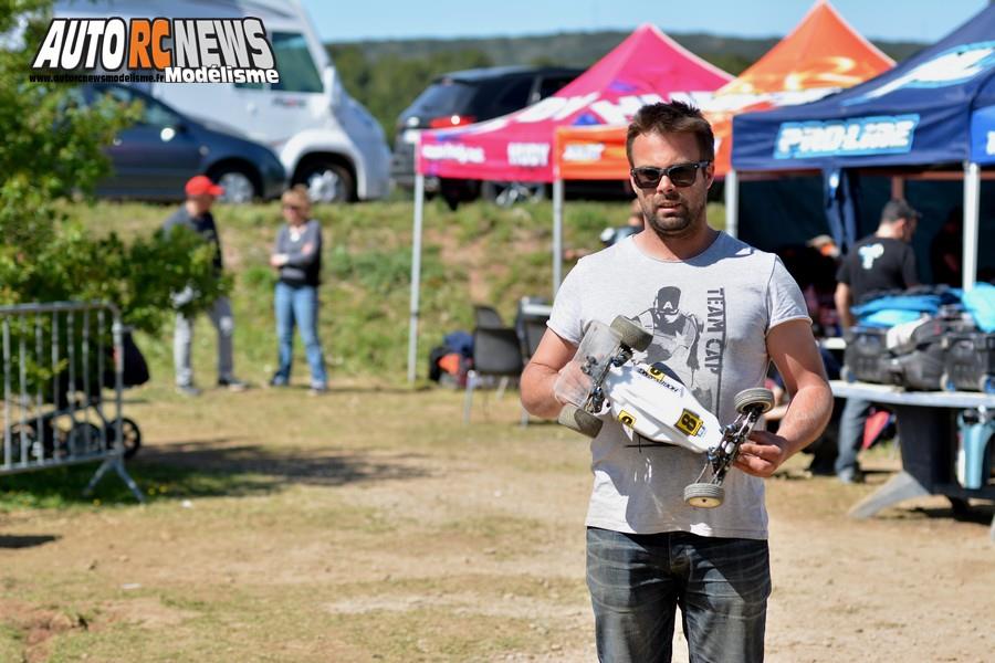 2ème cf tt 1/10 électrique à vic la gardiole au club xtremrace les 14 et 15 avril 2018.