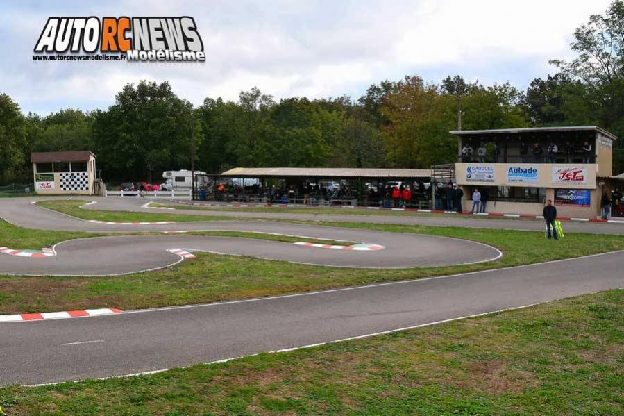 1ère cf piste 1/5 élite, ff, f1, mini cooper à lentilly club rccl les 24 et 25 mars 2018.