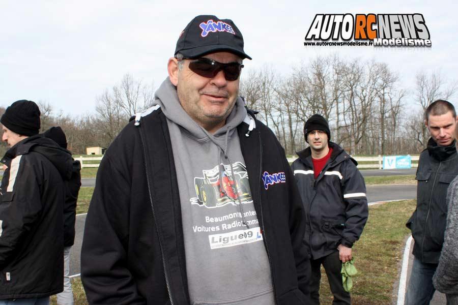 1ère cf piste 1/5 élite, ff, f1, mini cooper à lentilly club rccl les 24 et 25 mars 2018.