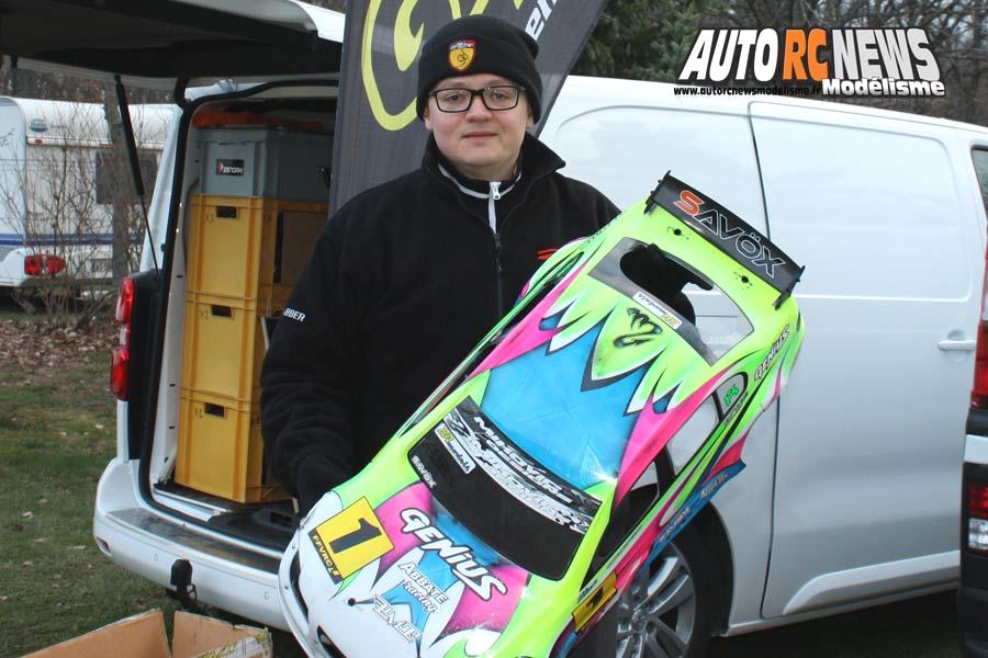 1ère cf piste 1/5 élite, ff, f1, mini cooper à lentilly club rccl les 24 et 25 mars 2018.