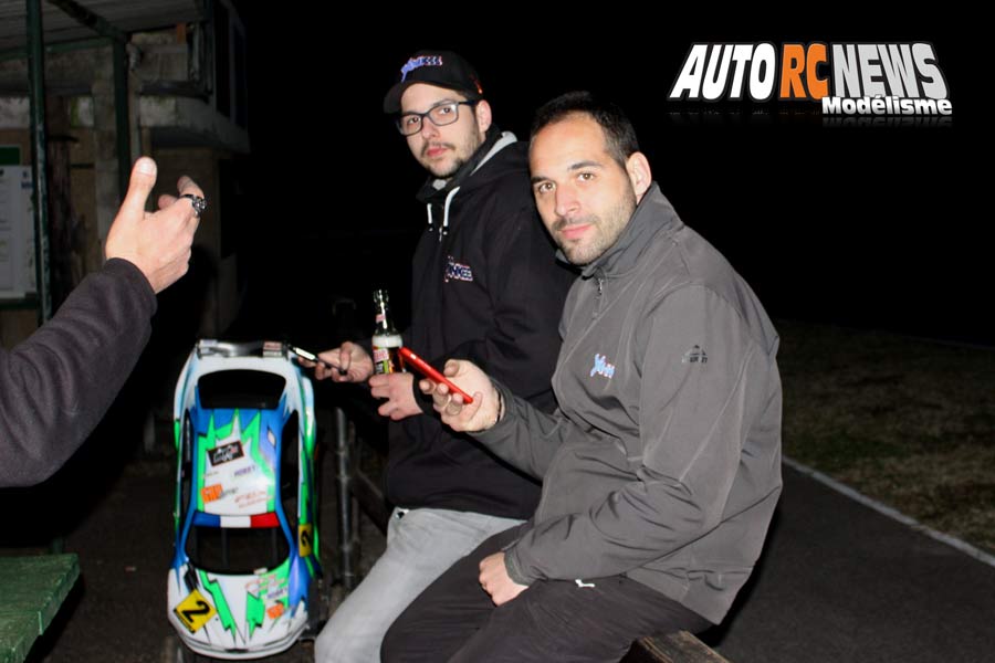 1ère cf piste 1/5 élite, ff, f1, mini cooper à lentilly club rccl les 24 et 25 mars 2018.